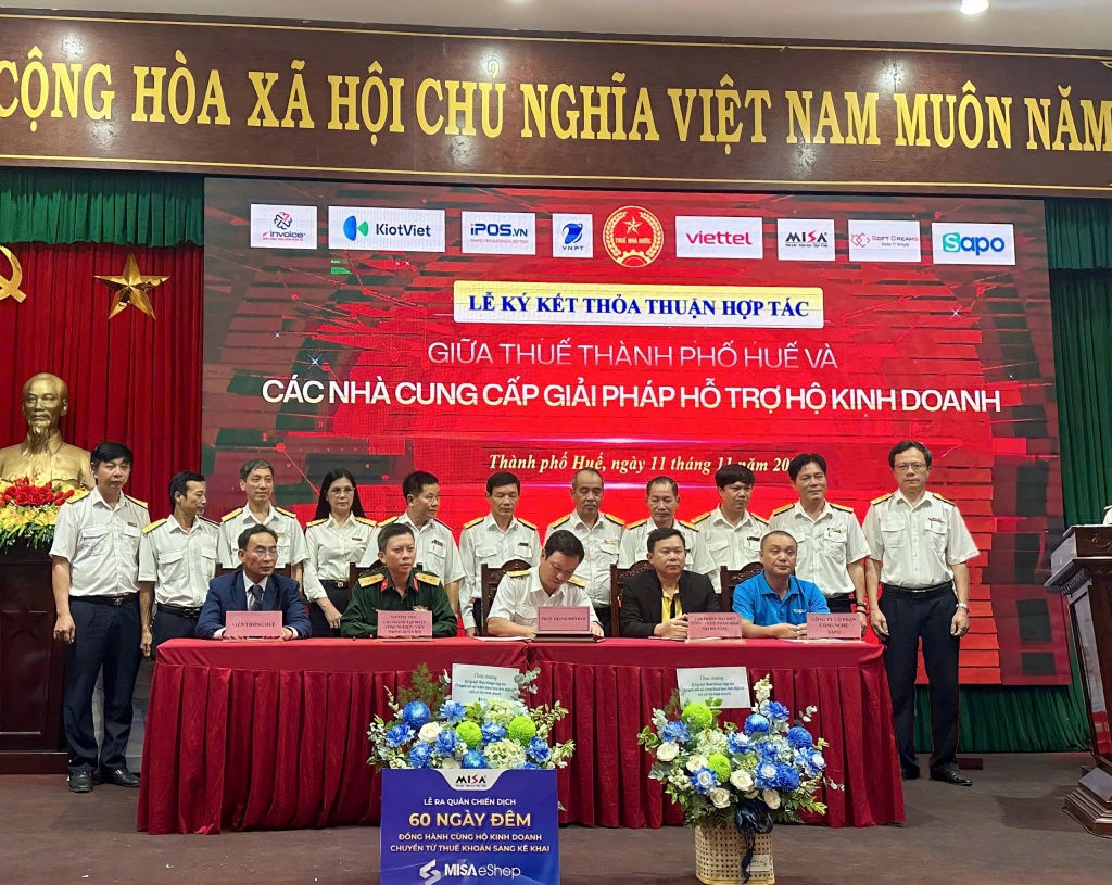 Thuế thành phố Huế tăng tốc hỗ trợ hộ kinh doanh chuyển đổi Thuế thành phố Huế tăng tốc hỗ trợ hộ kinh doanh chuyển đổi