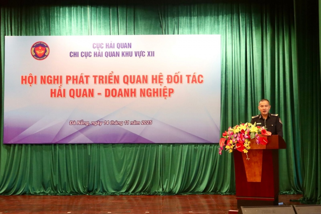 Hải quan khu vực XII chủ động tạo thuận lợi cho doanh nghiệp Hải quan khu vực XII chủ động tạo thuận lợi cho doanh nghiệp