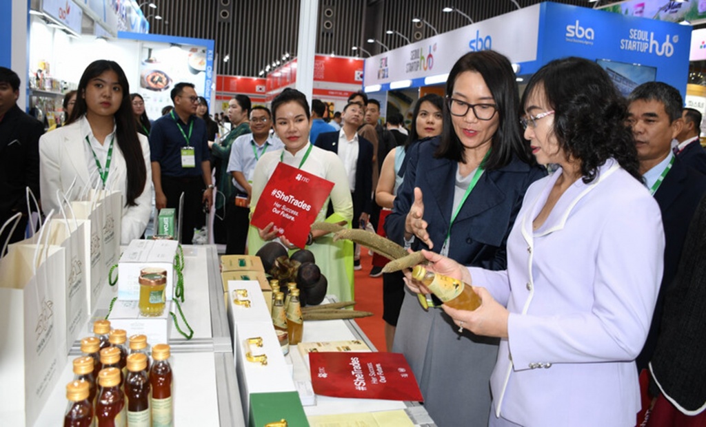 Vietnam Foodexpo 2025: Quy tụ gần 400 doanh nghiệp từ hơn 20 quốc gia Vietnam Foodexpo 2025: Quy tụ gần 400 doanh nghiệp từ hơn 20 quốc gia