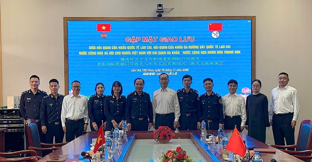 Hải quan khu vực VII tăng cường trao đổi nghiệp vụ với Hải quan Hà Khẩu, Trung Quốc Hải quan khu vực VII tăng cường trao đổi nghiệp vụ với Hải quan Hà Khẩu, Trung Quốc