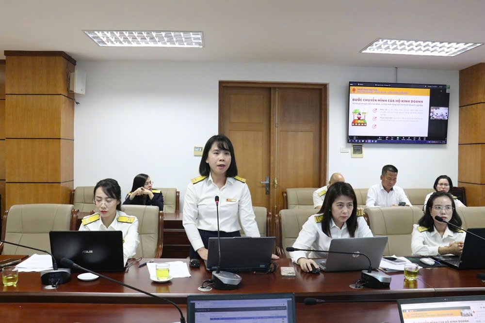 Thuế tỉnh Phú Thọ: Phổ biến quy định quản lý thuế đối với hộ kinh doanh khi xóa bỏ thuế khoán Thuế tỉnh Phú Thọ: Phổ biến quy định quản lý thuế đối với hộ kinh doanh khi xóa bỏ thuế khoán