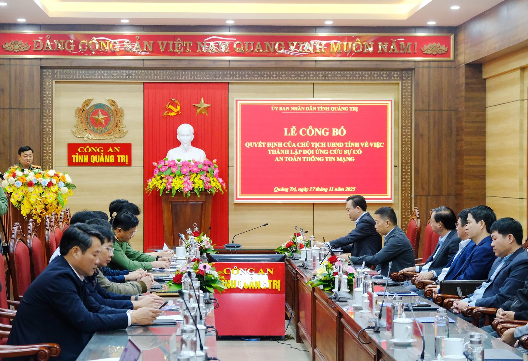 Quảng Trị: Ra mắt Đội Ứng cứu sự cố an toàn thông tin mạng Quảng Trị: Ra mắt Đội Ứng cứu sự cố an toàn thông tin mạng