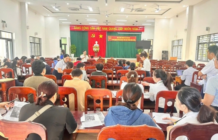 Thuế tỉnh Quảng Ngãi dốc toàn lực hỗ trợ hộ kinh doanh chuyển đổi