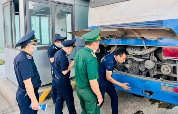 Đề xuất kéo dài thời gian làm việc tại cửa khẩu quốc tế La Lay, Quảng Trị