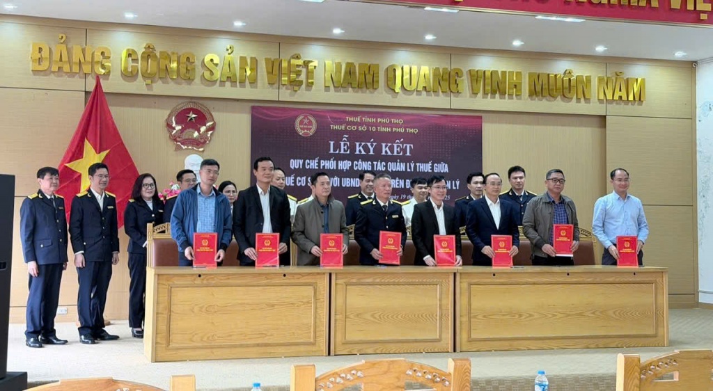 Thuế cơ sở 10 tỉnh Phú Thọ: Phối hợp với chính quyền xã thực hiện quản lý thuế