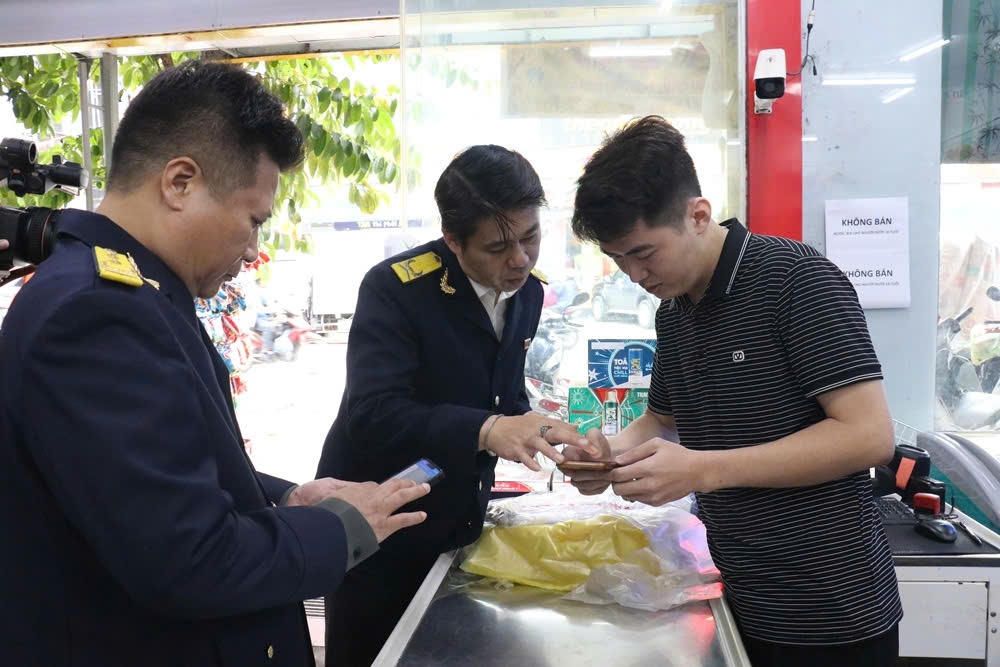 Sau 10 ngày triển khai chuyển đổi sang kê khai thuế: Hộ kinh doanh tại Phú Thọ thay đổi tư duy Sau 10 ngày triển khai chuyển đổi sang kê khai thuế: Hộ kinh doanh tại Phú Thọ thay đổi tư duy