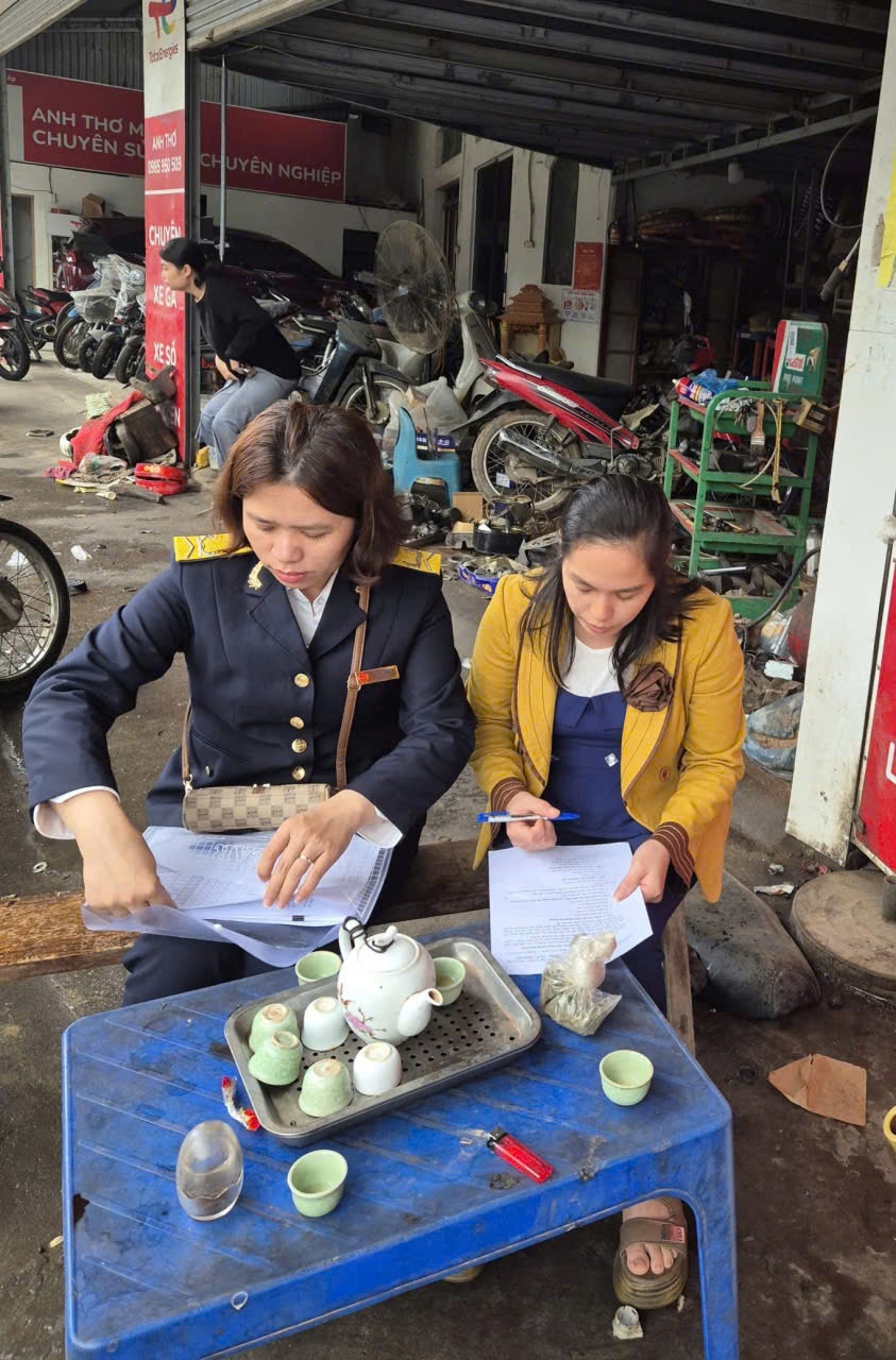 Sau 10 ngày triển khai chuyển đổi sang kê khai thuế: Hộ kinh doanh tại Phú Thọ thay đổi tư duy Sau 10 ngày triển khai chuyển đổi sang kê khai thuế: Hộ kinh doanh tại Phú Thọ thay đổi tư duy