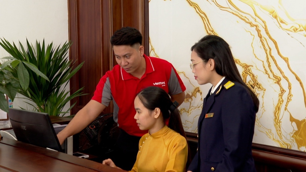 Thuế cơ sở 1 tỉnh Ninh Bình: Phấn đấu 100% hộ kinh doanh sẵn sàng kê khai thuế