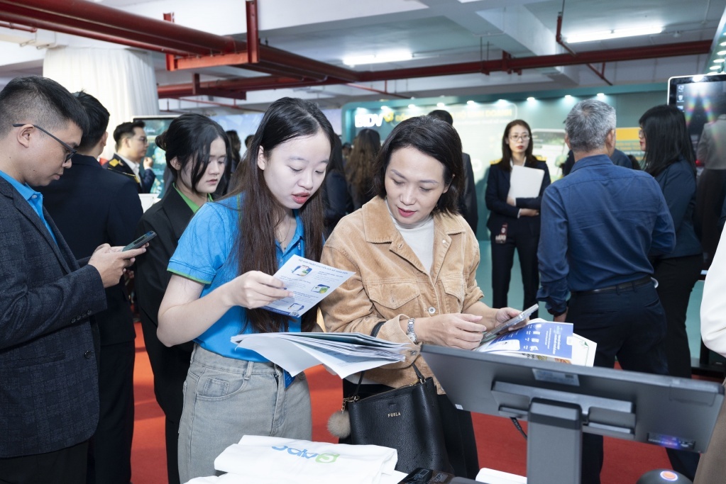 Sapo hỗ trợ 230.000 hộ kinh doanh ở Hà Nội chuyển sang thuế kê khai