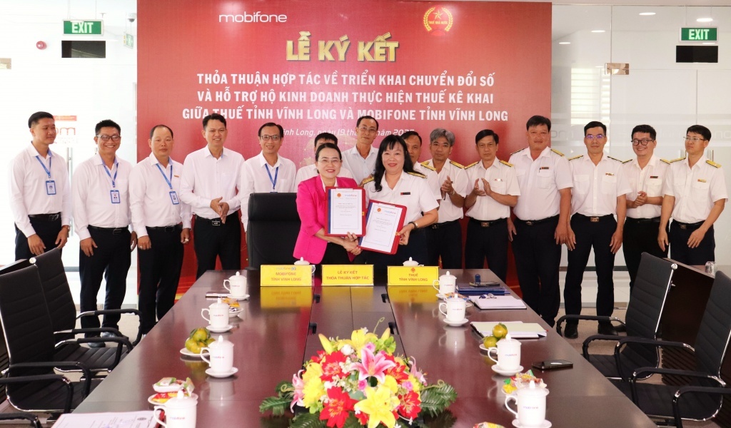 Thuế tỉnh Vĩnh Long: Tiếp tục phối hợp hỗ trợ hộ kinh doanh chuyển đổi sang kê khai thuế