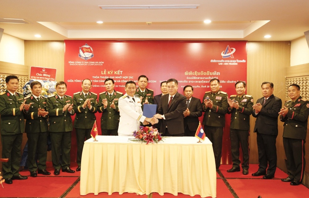 Nâng tầm hợp tác, mở rộng kết nối logistics Việt Nam - Lào