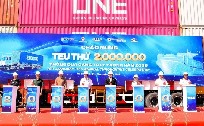 Cảng quốc tế Tân cảng – Cái Mép: Vượt mốc 2 triệu TEU lần thứ 3