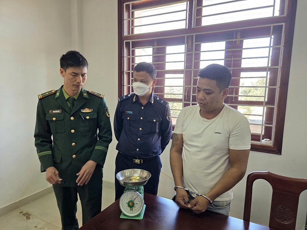 Hải quan khu vực XII chủ động trao đổi thông tin trong xử lý vi phạm