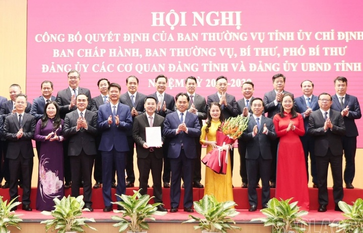 Chi cục trưởng Hải quan khu vực VII tham gia Đảng bộ UBND tỉnh Lào Cai