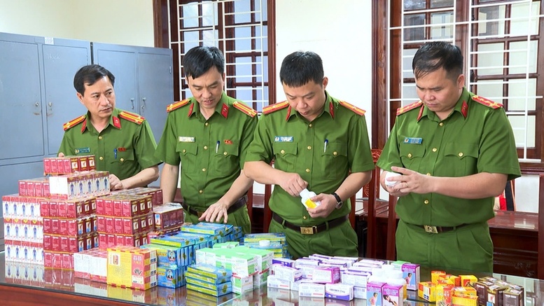 Sản xuất, kinh doanh thuốc, thực phẩm chức năng giả ngày càng tinh vi Sản xuất, kinh doanh thuốc, thực phẩm chức năng giả ngày càng tinh vi