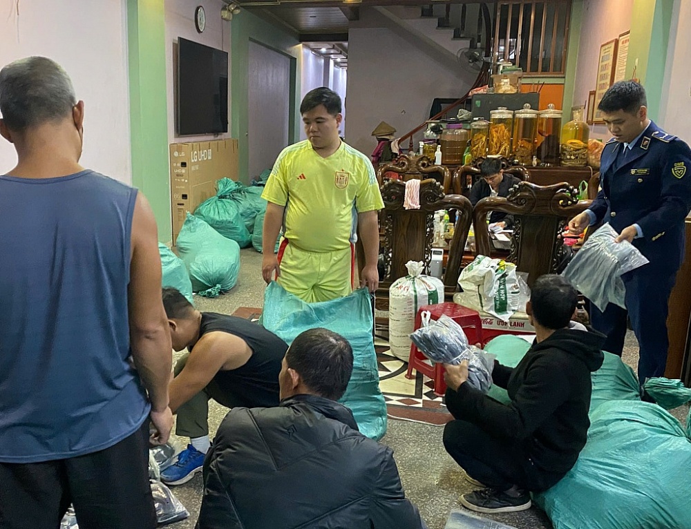 Chuyển Công an điều tra vụ kinh doanh hàng hóa giả mạo nhãn hiệu