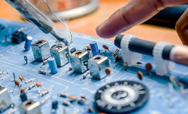 Việt Nam và chiến lược ngách trong cuộc đua bán dẫn toàn cầu Việt Nam và chiến lược ngách trong cuộc đua bán dẫn toàn cầu