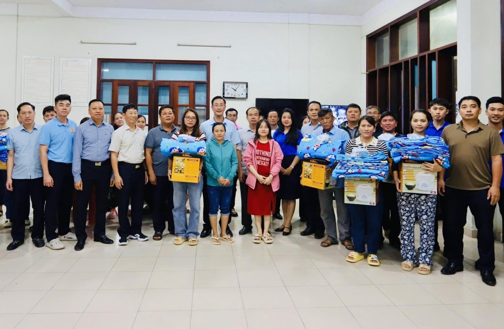 Thuế TP. Hồ Chí Minh: Hỗ trợ đồng bào, đồng nghiệp bị thiệt hại do mưa lũ