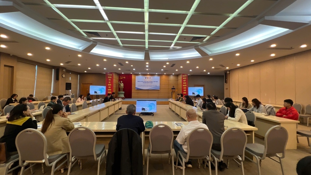 Để vươn ra thế giới, doanh nghiệp phải chuyển đổi công nghệ ngay lập tức