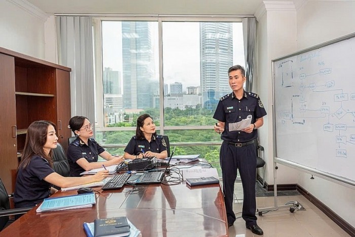 Trị giá hải quan hàng tạm xuất, tái nhập để thử nghiệm, nghiên cứu phát triển sản phẩm