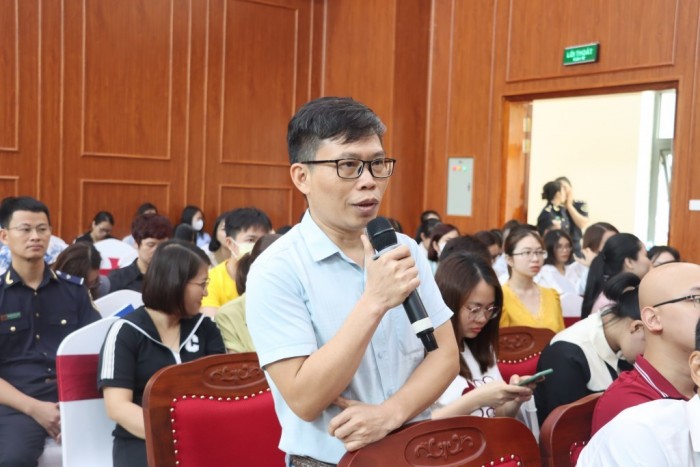 Thủ tục xuất khẩu sản phẩm xe ô tô để được hoàn thuế linh kiện