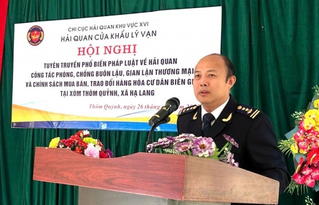 Hải quan cửa khẩu Lý Vạn: Đẩy mạnh tuyên truyền pháp luật hải quan