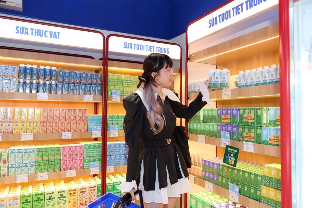 Vinamilk chia sẻ chiến lược nuôi dưỡng niềm tin tại Vietnam iContent 2025