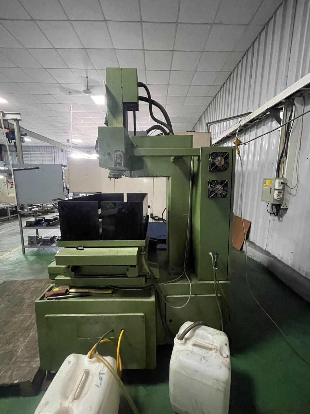 Hải quan khởi tố 2 vụ buôn lậu liên quan đến máy móc, thiết bị đã qua sử dụng