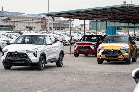 Ô tô nhập khẩu vào Việt Nam bùng nổ