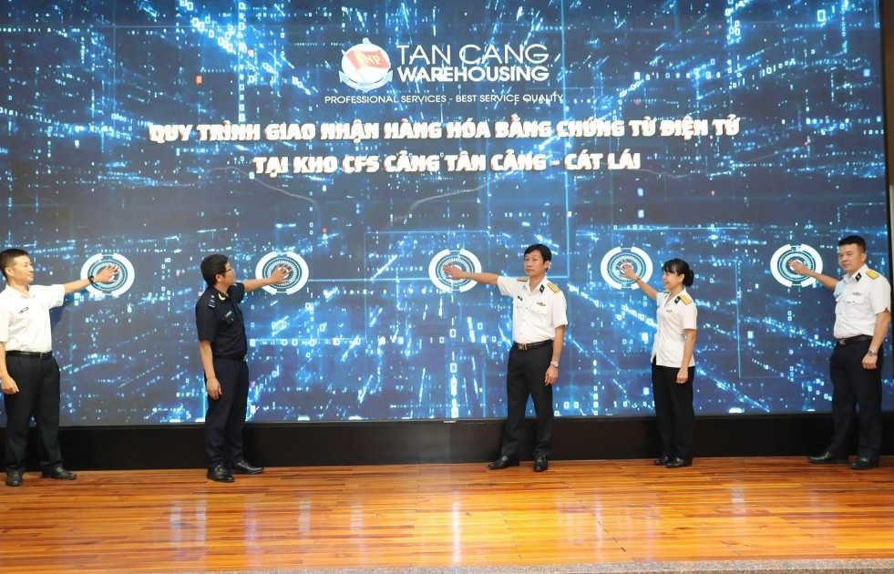 Công ty CP Kho vận Tân Cảng chính thức GOLIVE quy trình giao nhận hàng hóa bằng chứng từ điện tử