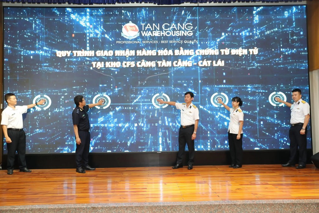 Công ty CP Kho vận Tân Cảng chính thức GOLIVE quy trình giao nhận hàng hóa bằng chứng từ điện tử