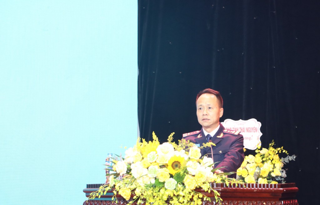 Hải quan khu vực V đối thoại với hơn 120 doanh nghiệp xuất nhập khẩu