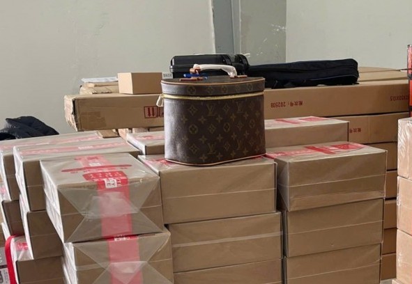 Ngành Hải quan bắt giữ xử lý hơn 17.000 vụ vi phạm