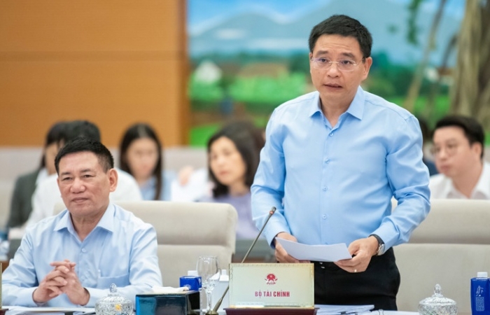 Sửa đổi 7 luật lĩnh vực tài chính, đầu tư
