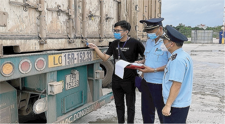MEGASTORY: Tổng cục trưởng Tổng cục Hải quan Nguyễn Văn Cẩn: Quyết tâm xây dựng thành công mô hình Hải quan thông minh