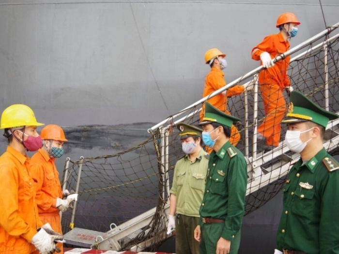 Hiện đại hóa phương thức quản lý nhà nước tại cửa khẩu đường bộ và cảng biển