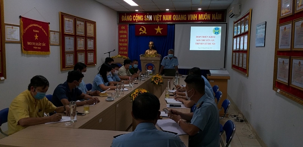 Đội kiểm soát phòng chống ma túy họp Ban chuyên án. 	Ảnh: M.T