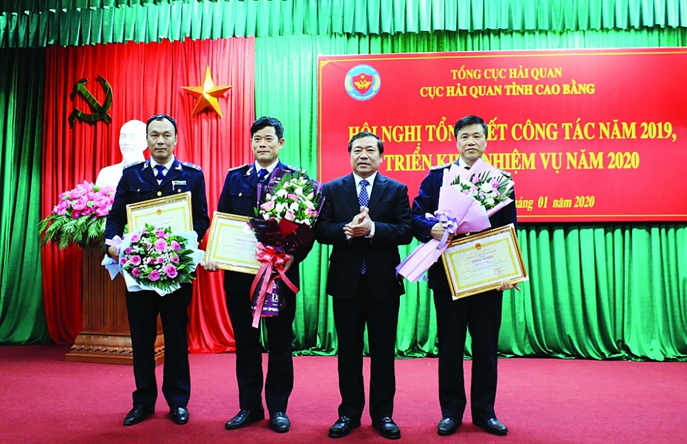 dang bo cuc hai quan cao bang vuot kho de lanh dao don vi hoan thanh xuat sac nhiem vu 130533