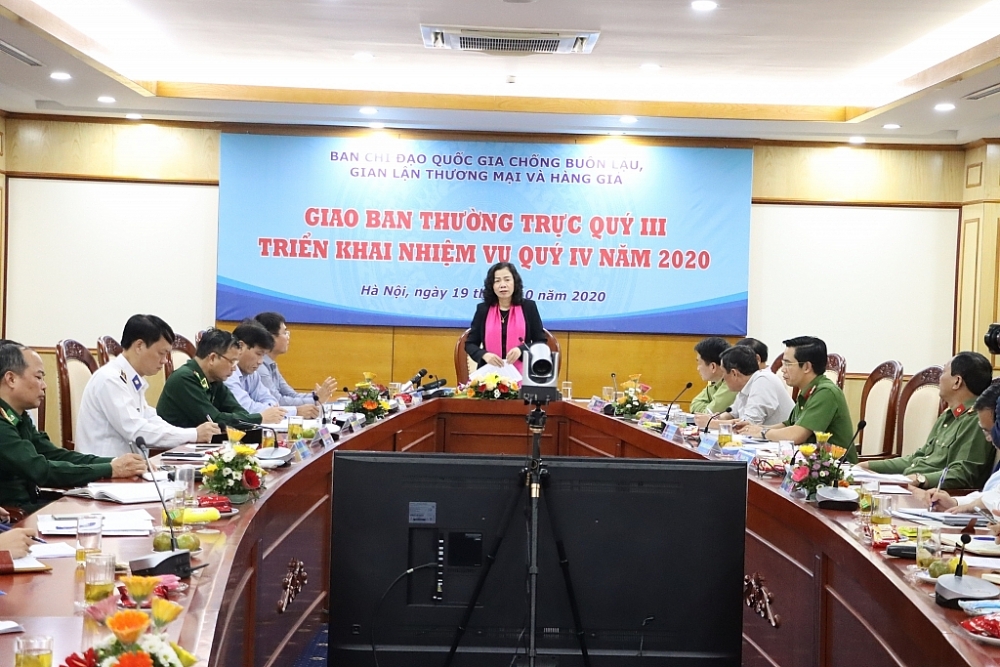 Thứ trưởng Bộ Tài chính Vũ Thị Mai, Ủy viên Ban Chỉ đạo 389 quốc gia phát biểu chỉ đạo tại buổi giao ban	Ảnh: Q.H