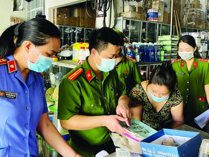“Lộ sáng” nhiều vụ việc lợi dụng hóa đơn để gian lận thuế