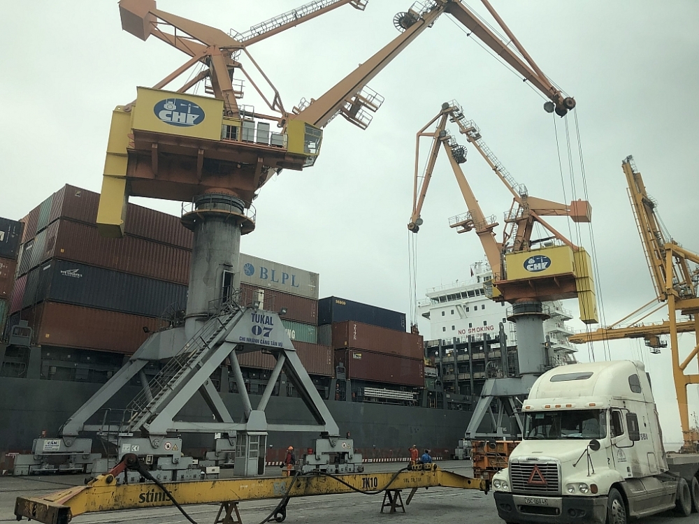 Luật Doanh nghiệp, Luật Đầu tư 2020 sẽ thúc đẩy số lượng và chất lượng doanh nghiệp, nhà đầu tư 	Ảnh: H.Dịu