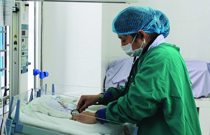 Nhiều hệ lụy sức khoẻ khi sản phụ tự sinh con tại nhà