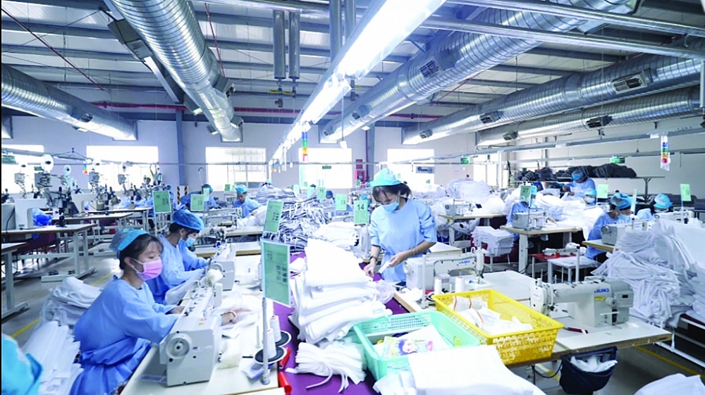 Tiếp tục các giải pháp tài chính hỗ trợ người dân, doanh nghiệp trong năm 2023