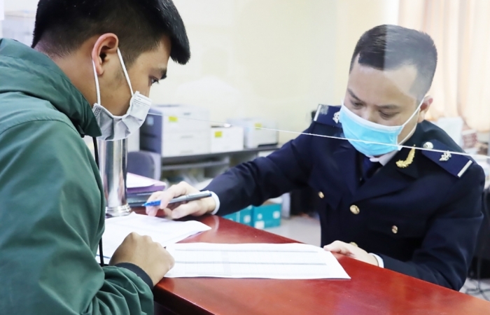 Hải quan nỗ lực hỗ trợ doanh nghiệp vượt khó khăn