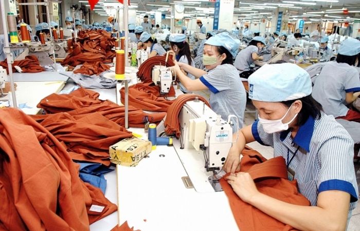 Điểm yếu lộ rõ