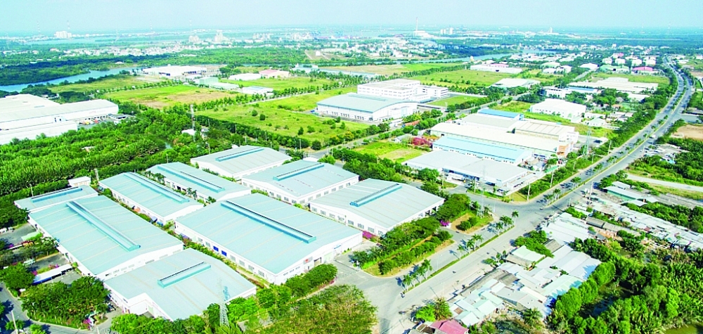 Dịch chuyển nhà máy về Việt Nam,  nhà đầu tư còn ngần ngại gì?