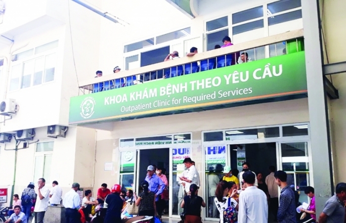 “Loạn" giá khám chữa bệnh theo yêu cầu