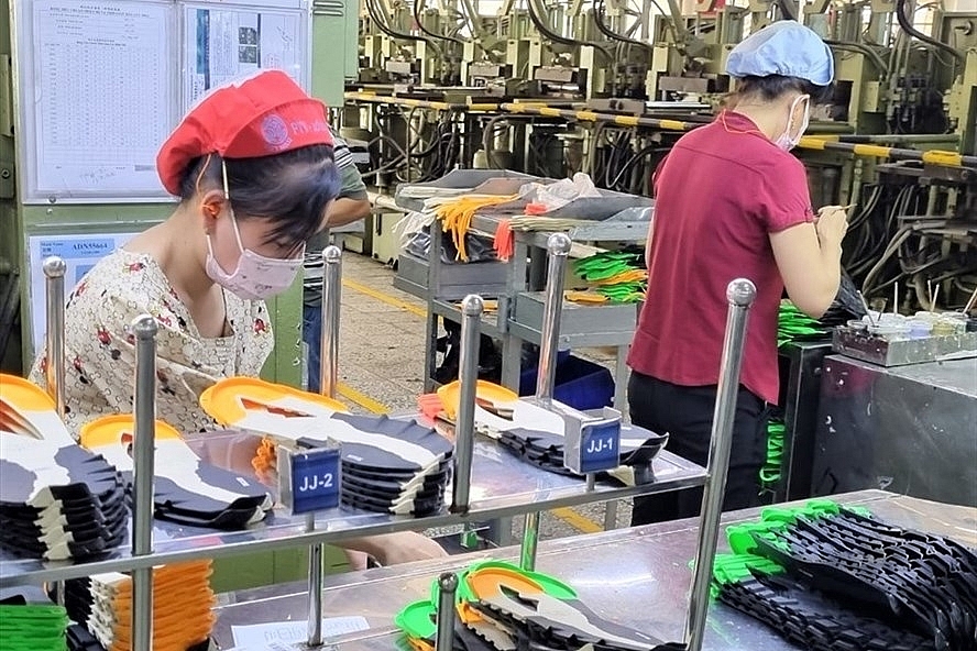 Để doanh nghiệp sản xuất an toàn trong “bình thường mới”