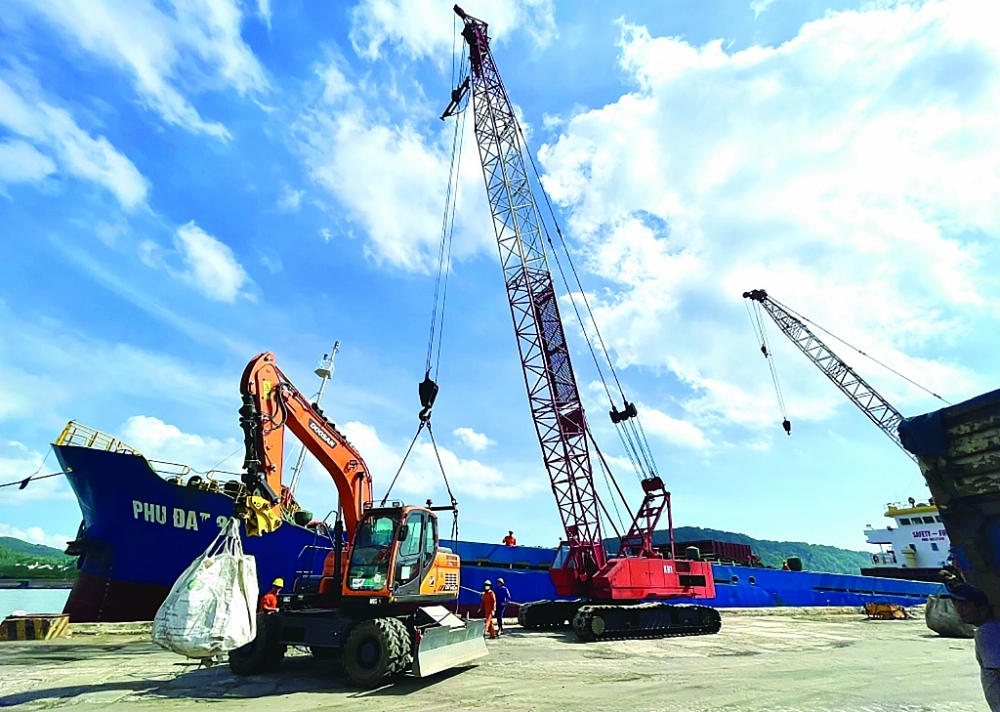 Tạo động lực cho doanh nghiệp trước “sóng dữ”