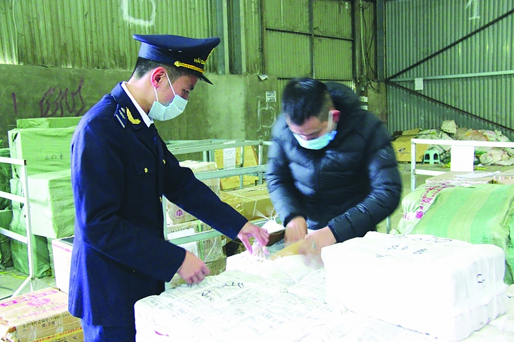 Kiểm tra, giám sát hải quan đáp ứng “mục tiêu kép”